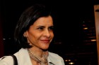 O jeito cool de Marina Lima no especial em homenagem às mulheres
