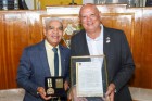 Alex Ribeiro, presidente do Clube dos Funcionários, recebe Medalha Getúlio Vargas
