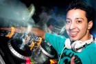 DJ Jean Hugo é uma das atrações no Bendito Boteco neste domingo