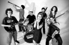 O primeiro disco da banda paulistana Filarmônica de Pasárgada