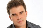 Tiago Olliveira faz show no Armazen Angra