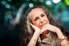 Mangueira vai homenagear Maria Bethânia em 2016