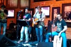 Banda Joe King toca no Black Jack