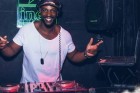 DJ Welington Ambrosio é uma das atrações no Black Jack