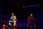 Com show acústico, Nando Reis retorna à região
