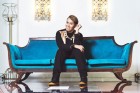 Em nova música, Marc Yann busca amor perdido