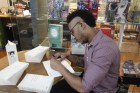 Du Oliveira lança seu primeiro livro