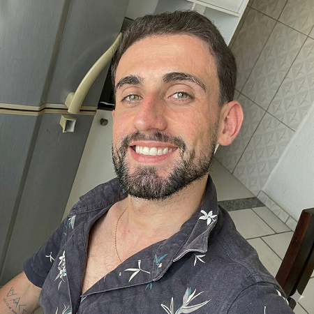 0L&eacute;o Santos Alves